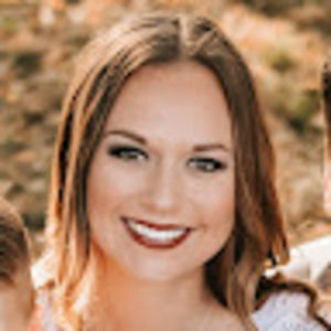 Meet your Posher, Connie